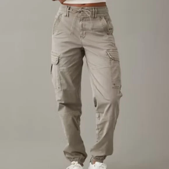 AMERICAN EAGLE CARGO JOGGERS BNWOT - Picture 1 of 8
